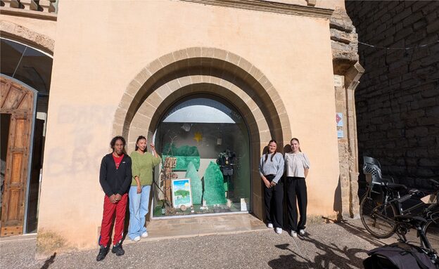 Vitrine Sept_oct finale.jpg